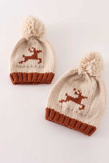 beanie pompom