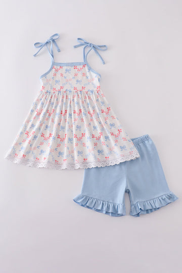 Adorable blue bow lattice print set for kids, perfect for playful days.