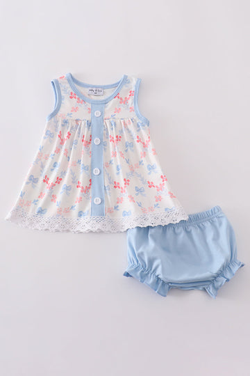 Blue bow lattice print bloomer set with ruffled sleeves, perfect for toddlers.