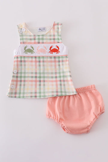 A charming plaid bloomer set featuring cheerful crab embroidery, perfect for summer fun.