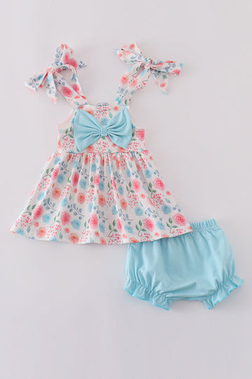 Blue floral print bow bloomer set with ruffled sleeves, perfect for springtime play.