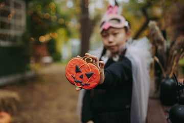 10 Unwritten Rules of Halloween  That Every Family Follows