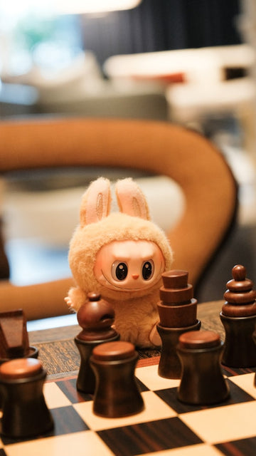 labubu playing