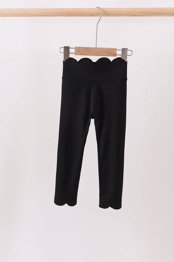 Black Scalloped Yoga Active Leggings