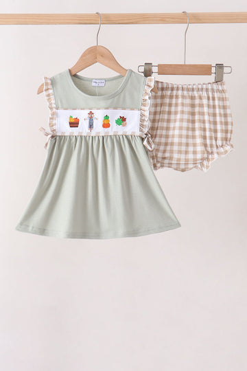 Green Scarecrow Embroidery Bloomer Set