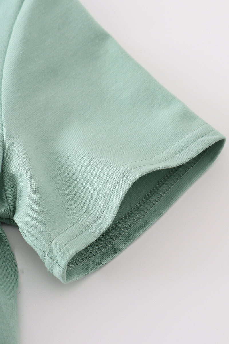 Green bunny applique set: cozy, long-sleeve top with cute bunny design.