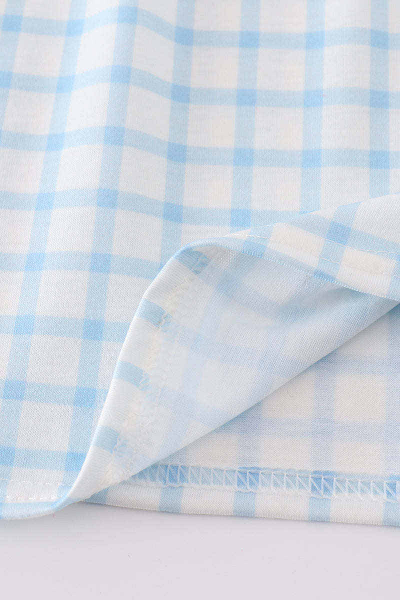 Blue flag embroidery set: cozy children's outfit with playful flag patterns.