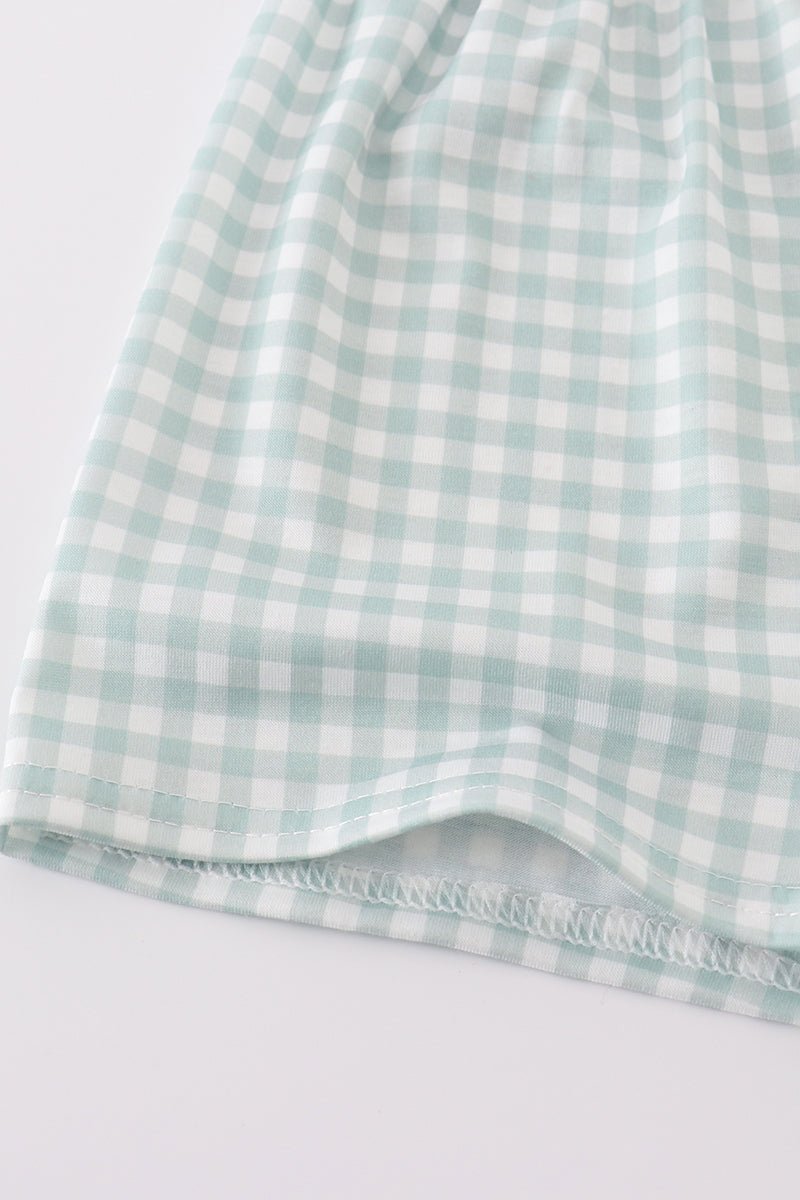 Green gingham shorts set for boys, perfect for playful summer days.