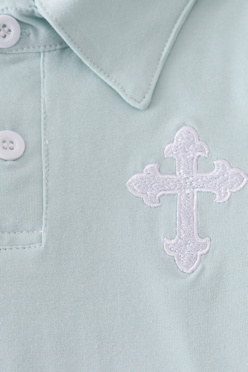 Blue cross embroidery set: cozy children’s outfit with charming cross pattern, perfect for special occasions.