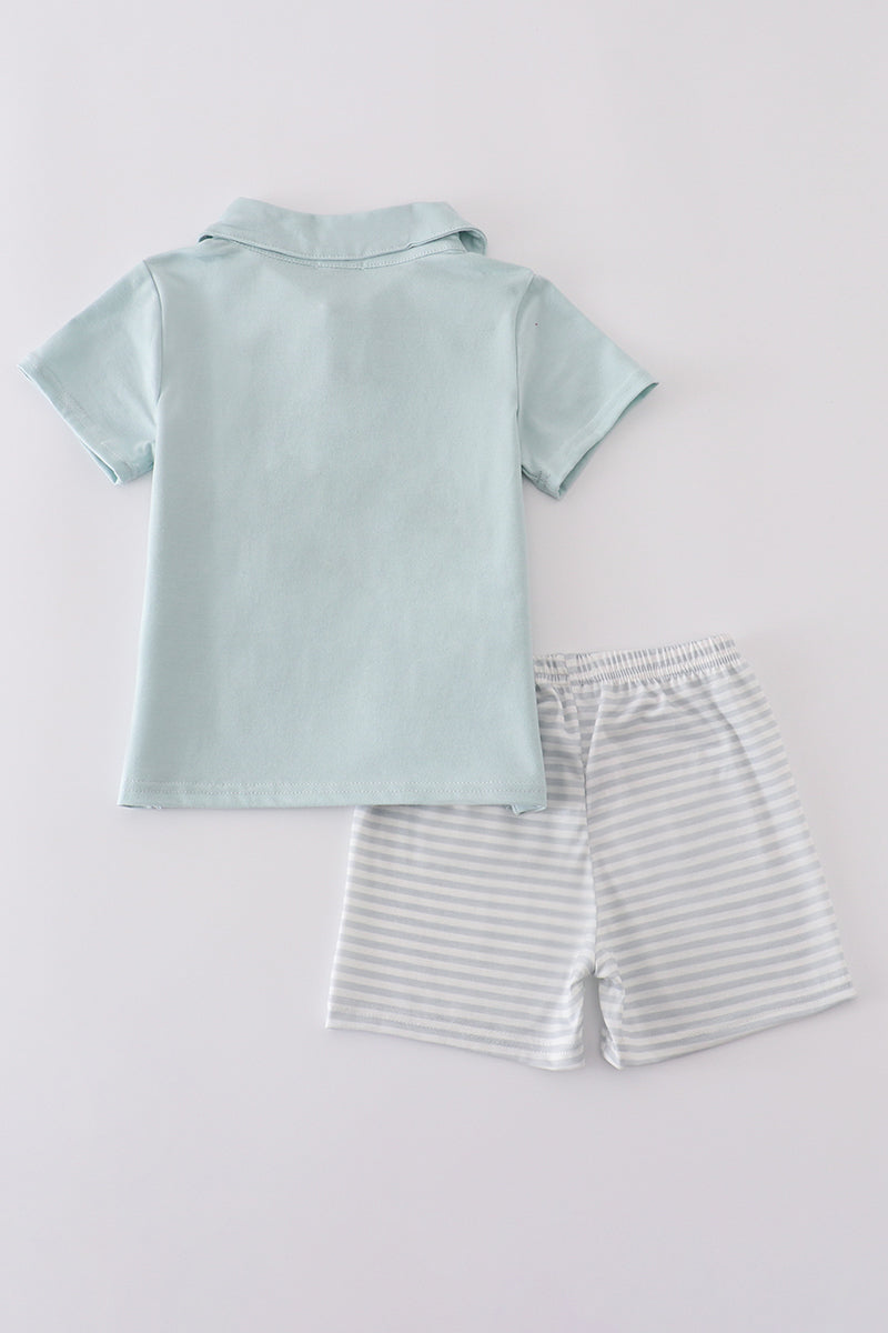 Blue cross embroidery set: cozy children’s outfit with charming cross pattern, perfect for special occasions.