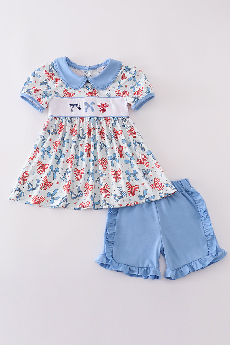 Adorable bow trellis print set with delicate embroidery, perfect for playful adventures.