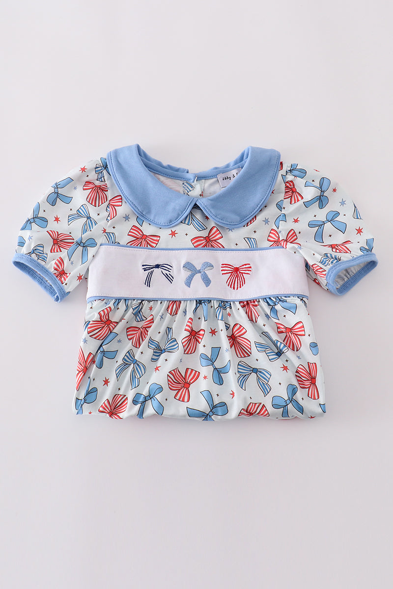 Adorable bow trellis print set with delicate embroidery, perfect for playful adventures.