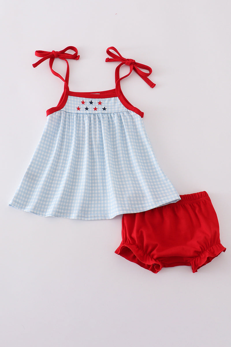 Adorable gingham bloomer set with star embroidery, perfect for playful summer outings.