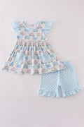 Blue hydrangea bow print ruffle shorts set, perfect for playful summer days.