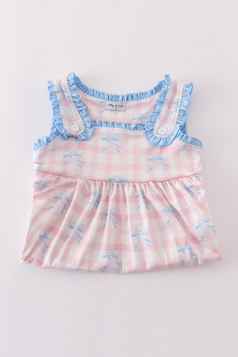 Pink plaid gingham shorts set with bow print, perfect for playful outings.
