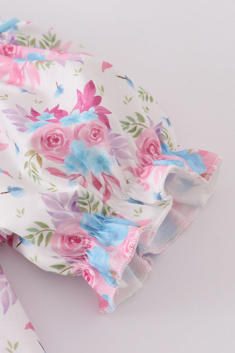 Blue petal meadow embroidery girl set: floral-patterned top and matching shorts.