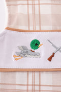 Khaki jonjon with playful hunting embroidery, perfect for adventurous little ones.