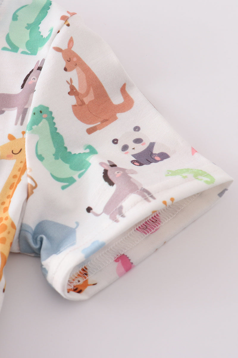 Blue zoo animals print shorts set features playful safari creatures for kids.