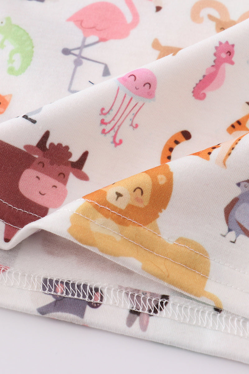 Blue zoo animals print shorts set features playful safari creatures for kids.