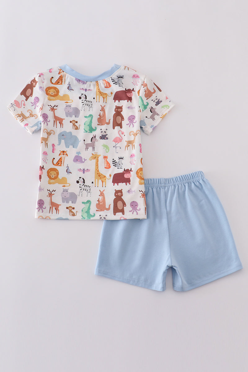 Blue zoo animals print shorts set features playful safari creatures for kids.