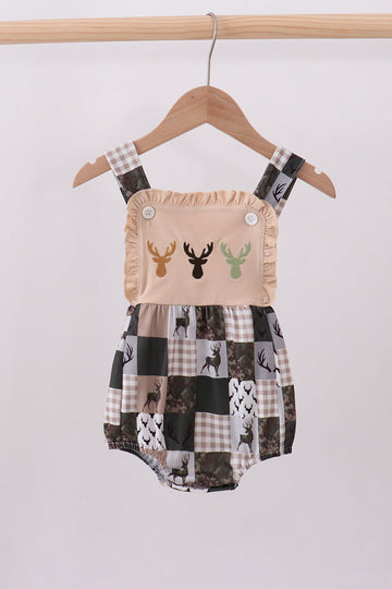 Green hunting deer embroidery checkered ruffle bubble