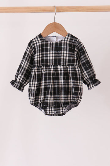 Black&white plaid bubble